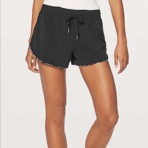 Black and White Size 4 Reversible Lululemon Shorts